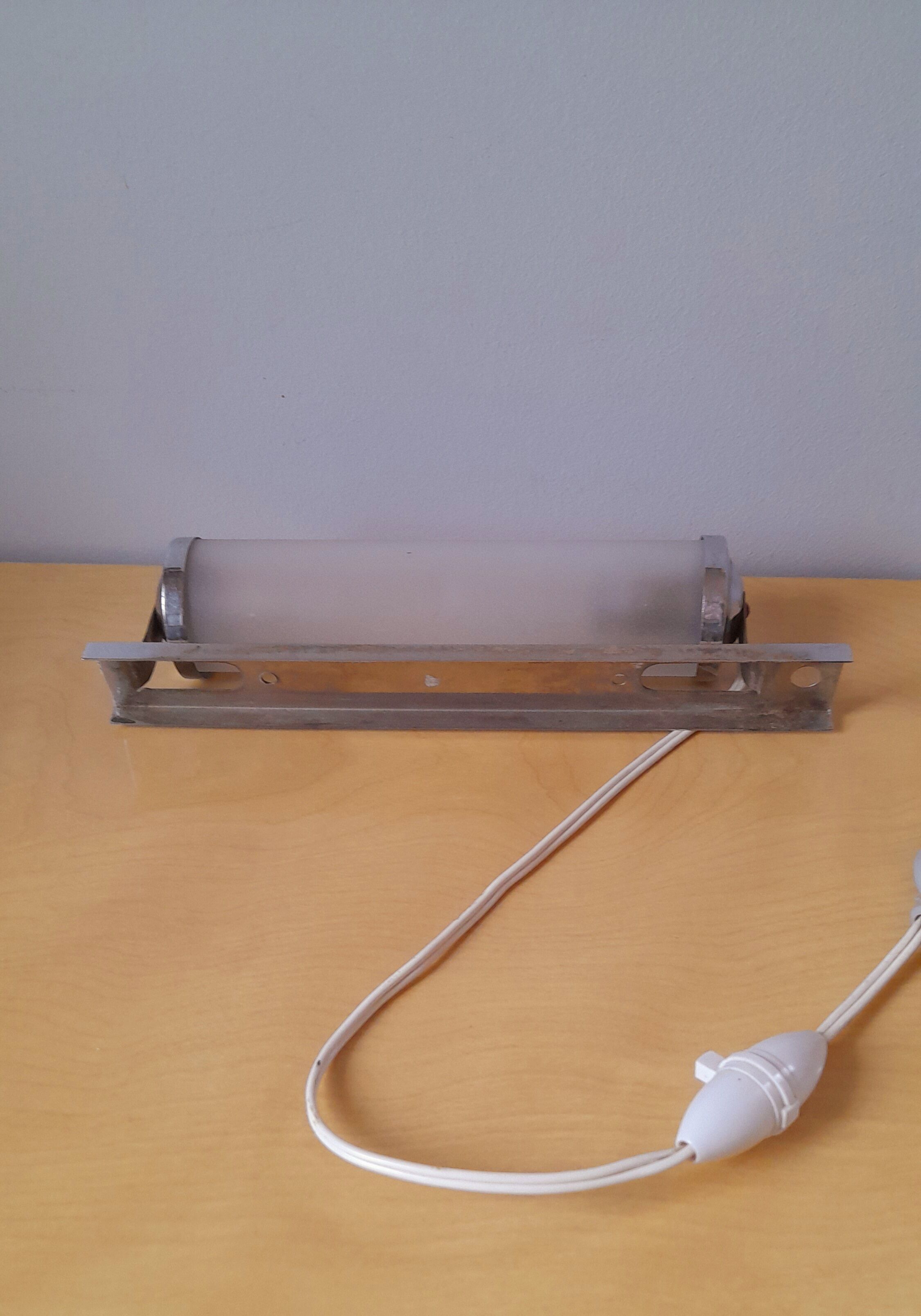 Art deco frosted glass wall lamp 1930