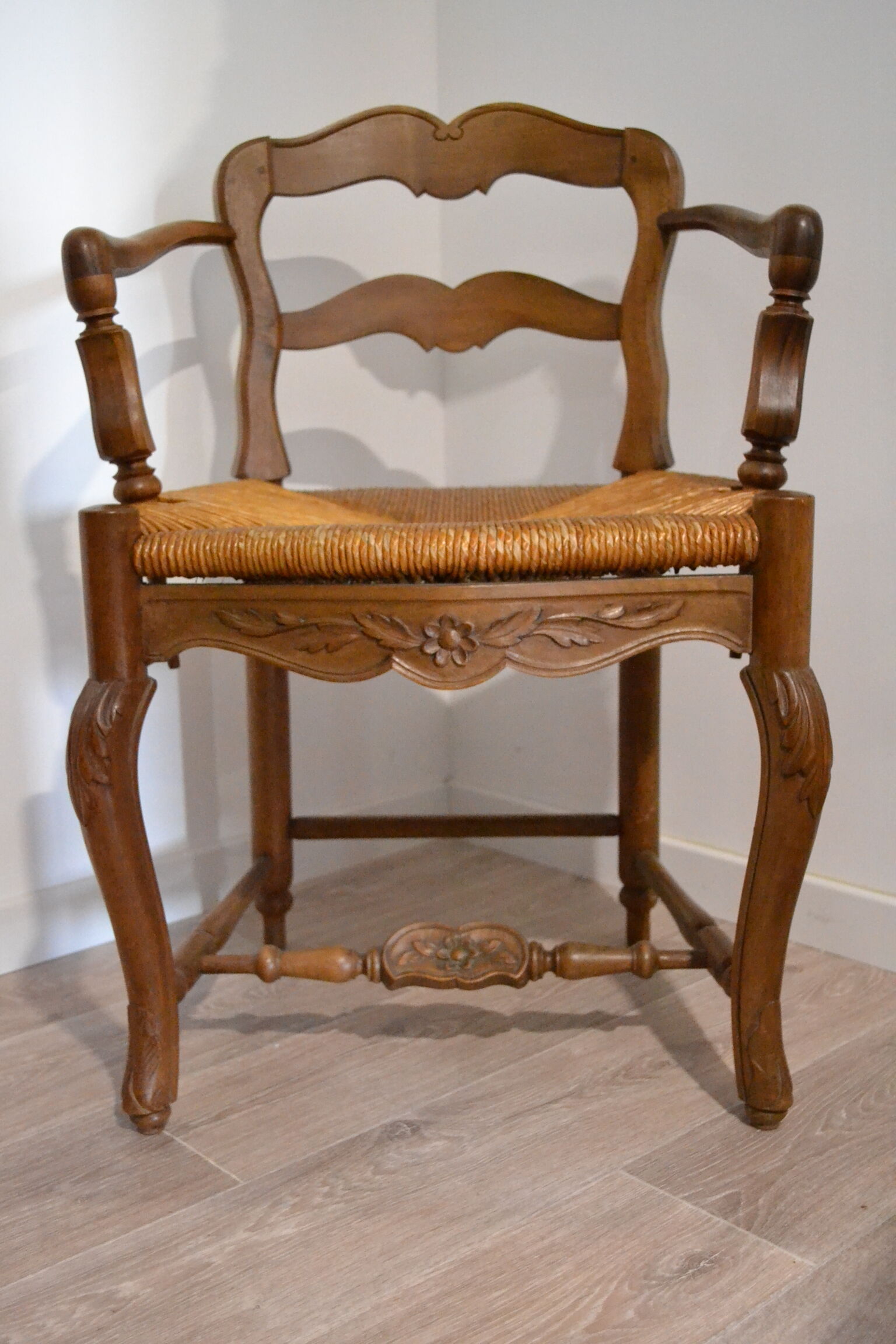 Fauteuil provençal