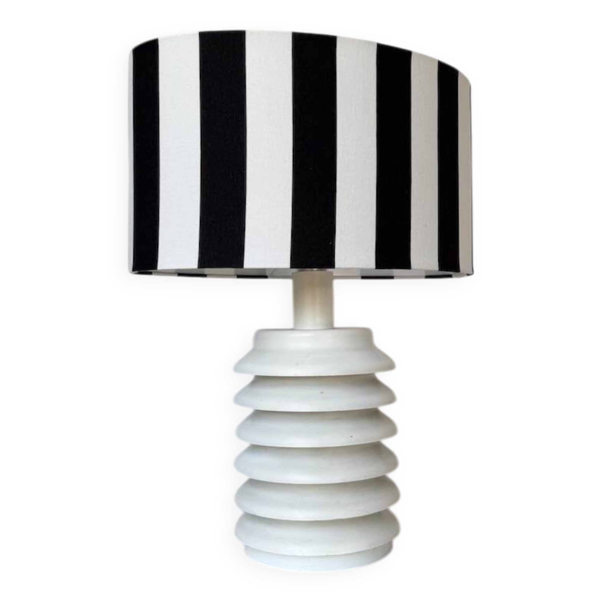 White lacquered metal table lamp from the 60s