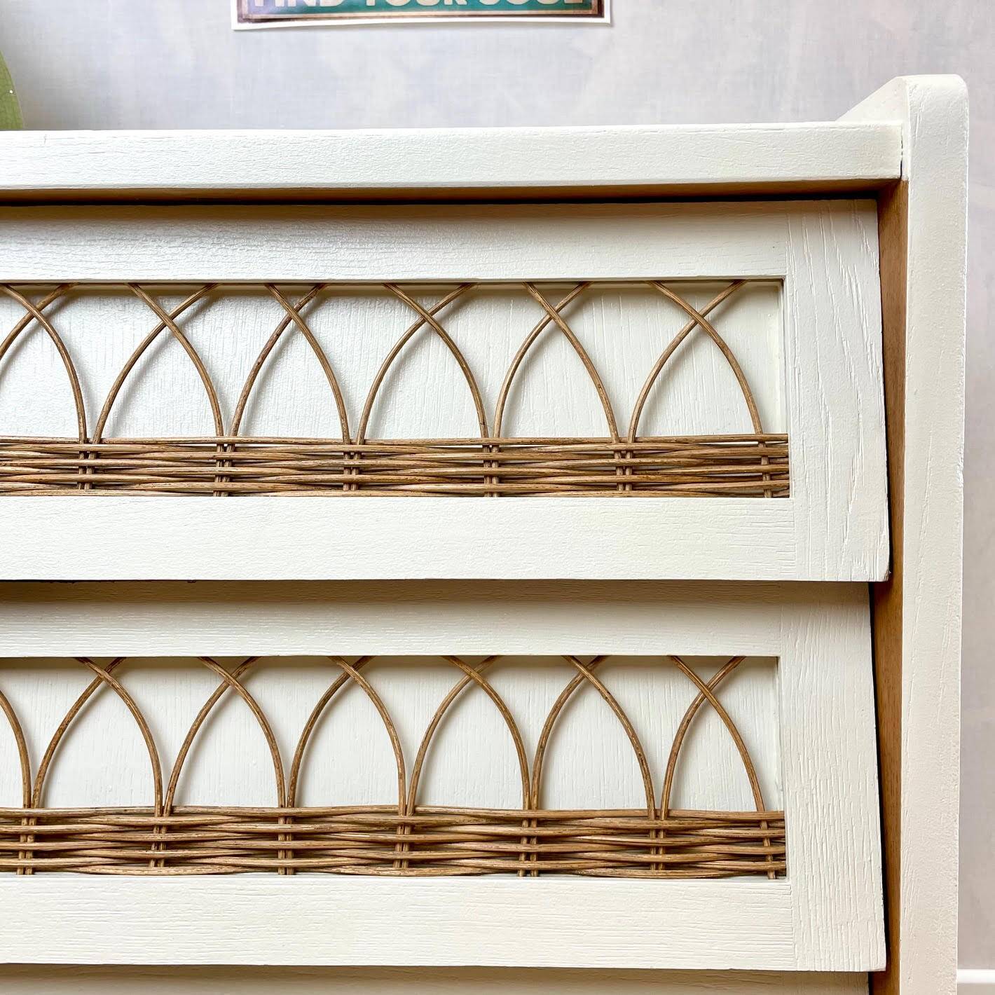 Vintage chest of drawers