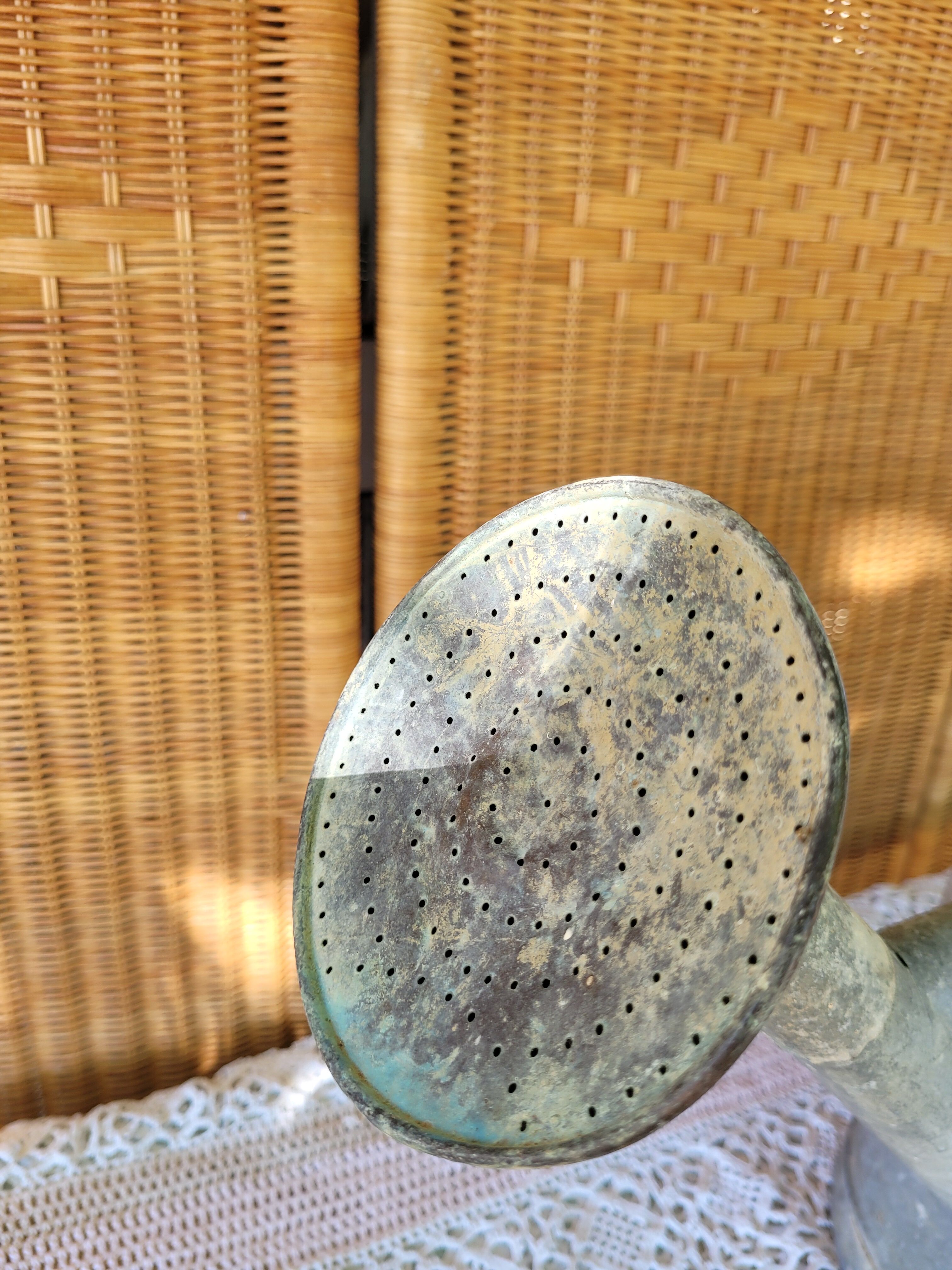 Zinc watering can with pommel