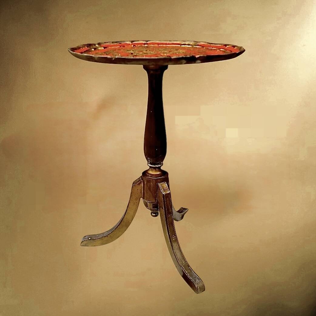 Small Florentine side table with painted top – Italy, mid-century