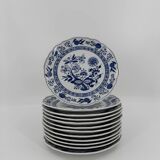 Hutschenreuther Service - Blue Onion -  Set for 12 (94 pieces)