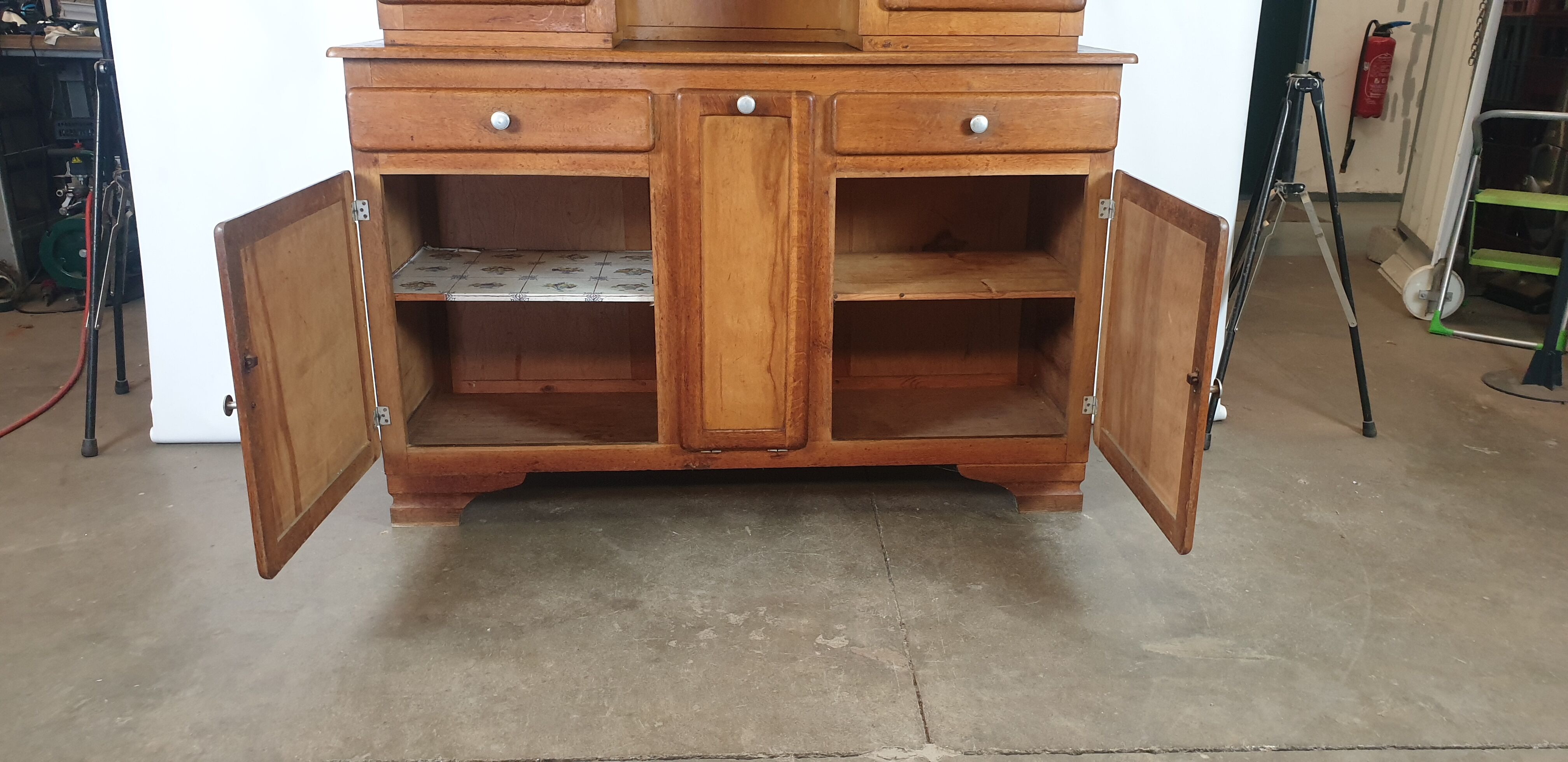 Mado two-body buffet furniture