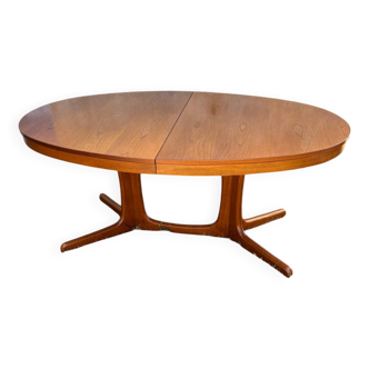 Table à manger ovale Baumann en orme extensible jusqu'à 12 personnes