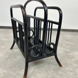 Curved wooden magazine rack no.33 by Thonet