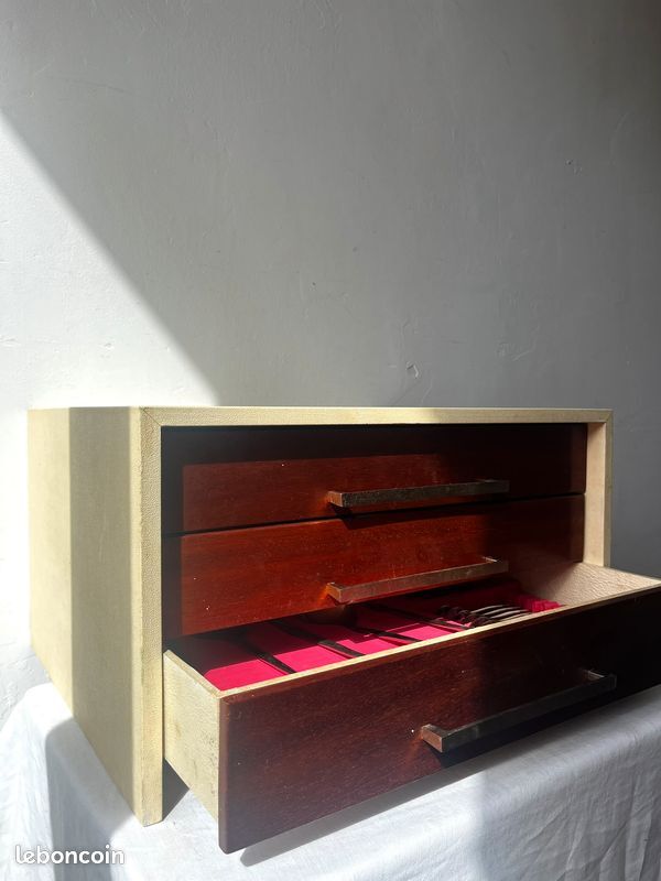 Cutlery set with storage furniture, Gero Zilduro (Netherlands), 100 pieces, stainless steel