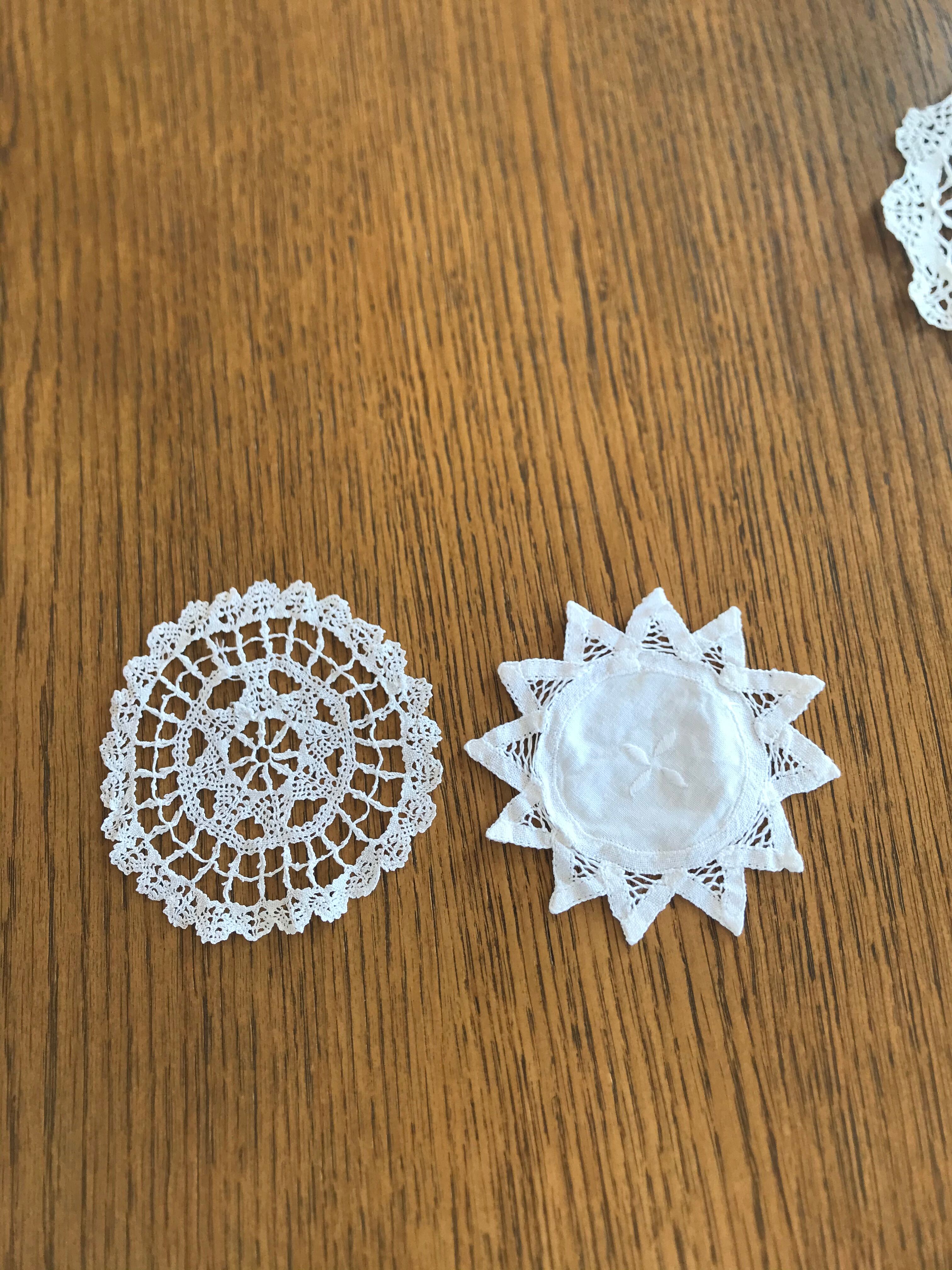 Napperons en dentelle