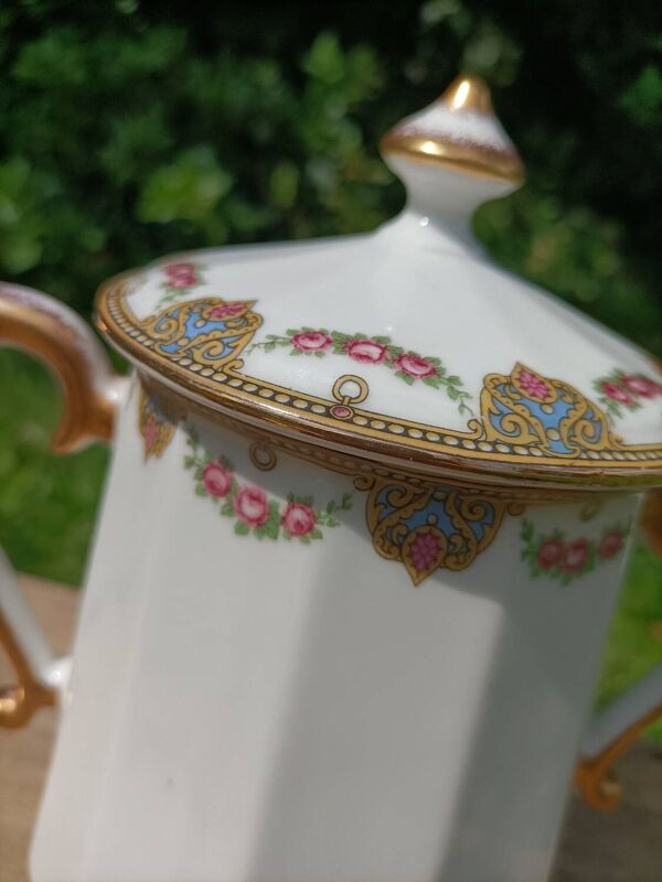 Service de The porcelaine de Limoges - Walbecque Dewitte Armentières