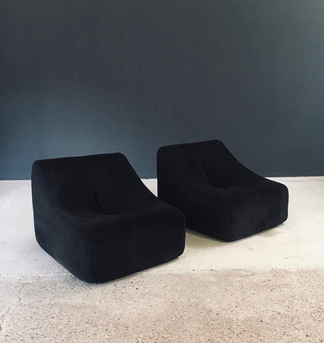 Mid-Century Modern French Corduroy Lounge Chairs, 1970s, Set of 2