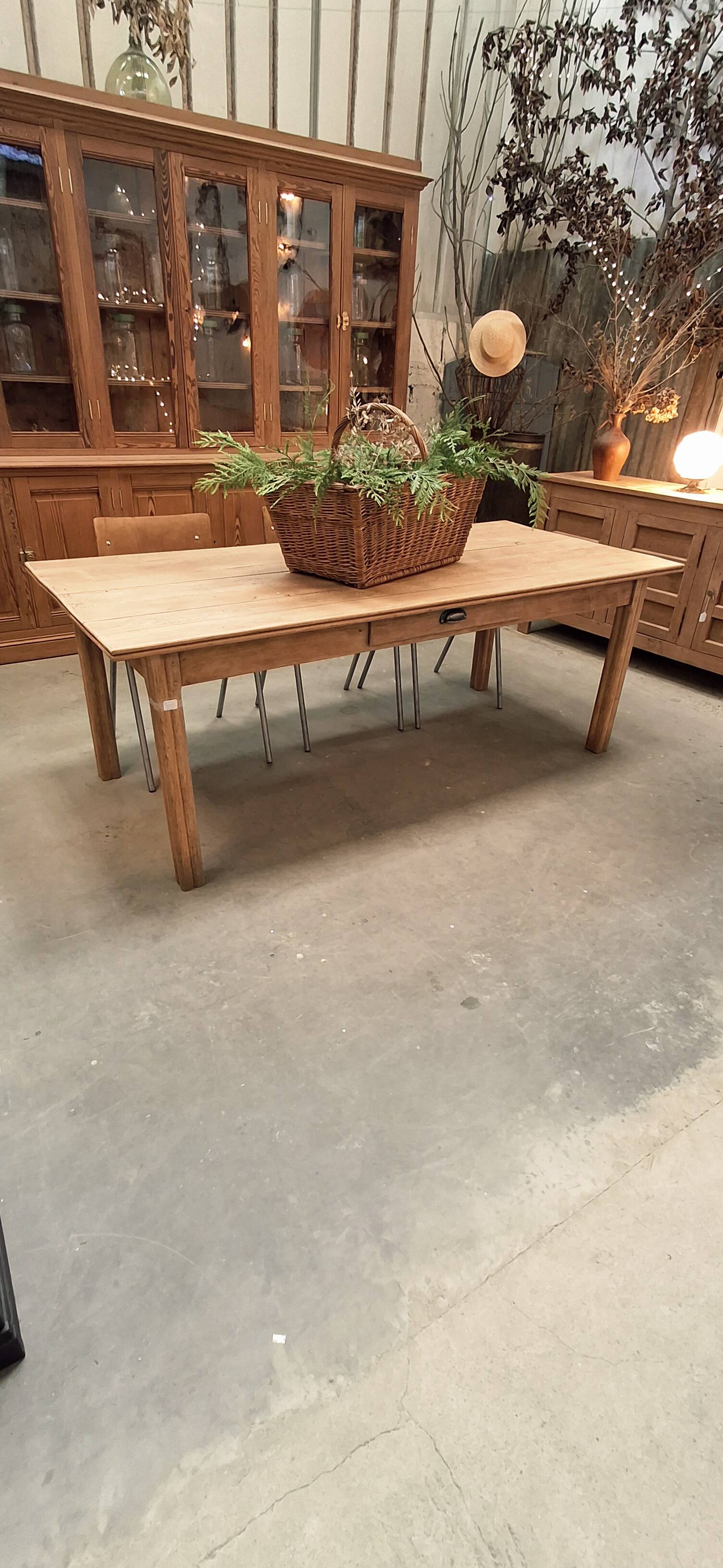 Table de ferme en chêne massif