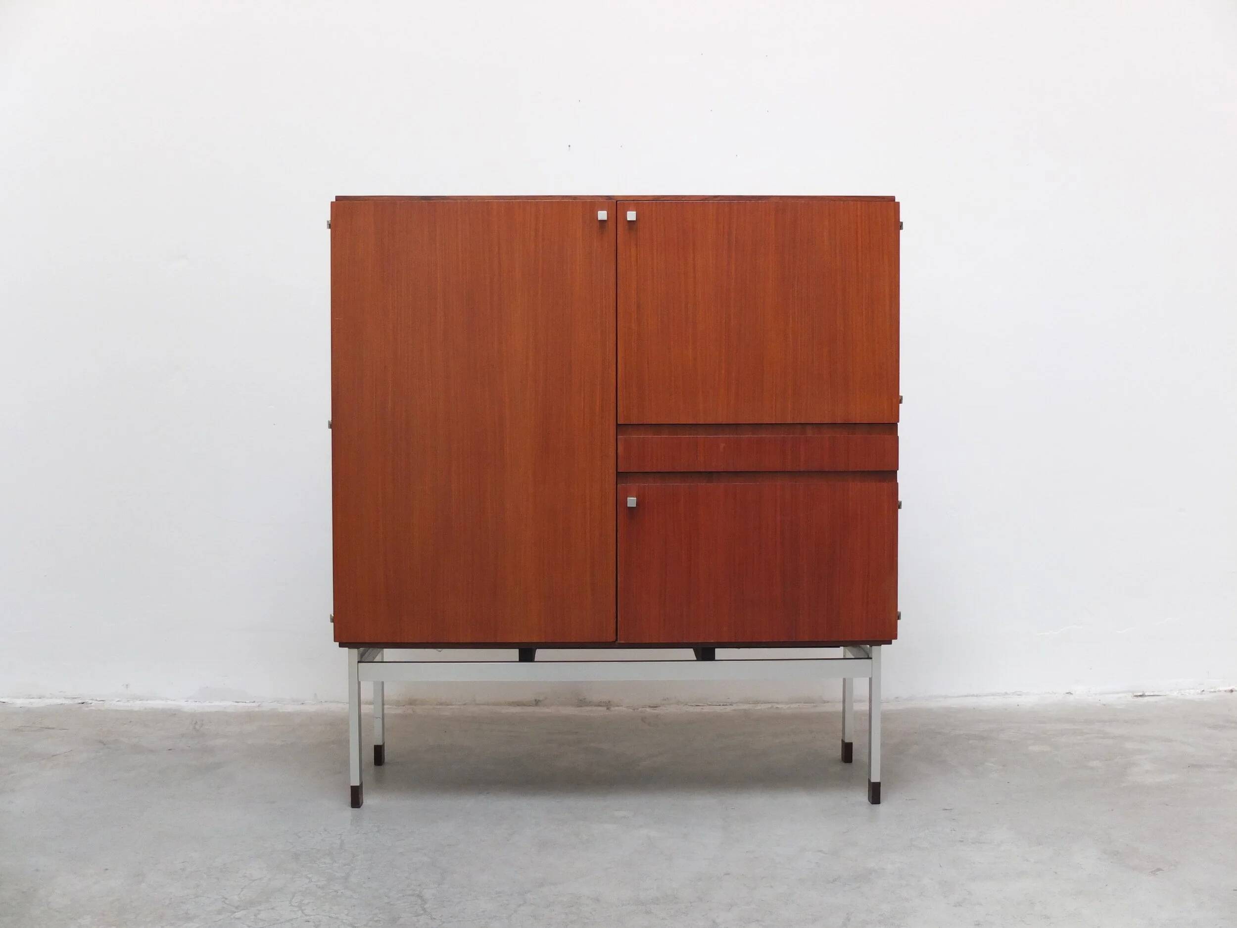 Modernist bar cabinet by Werner Wölfers for V-Form, 1960s