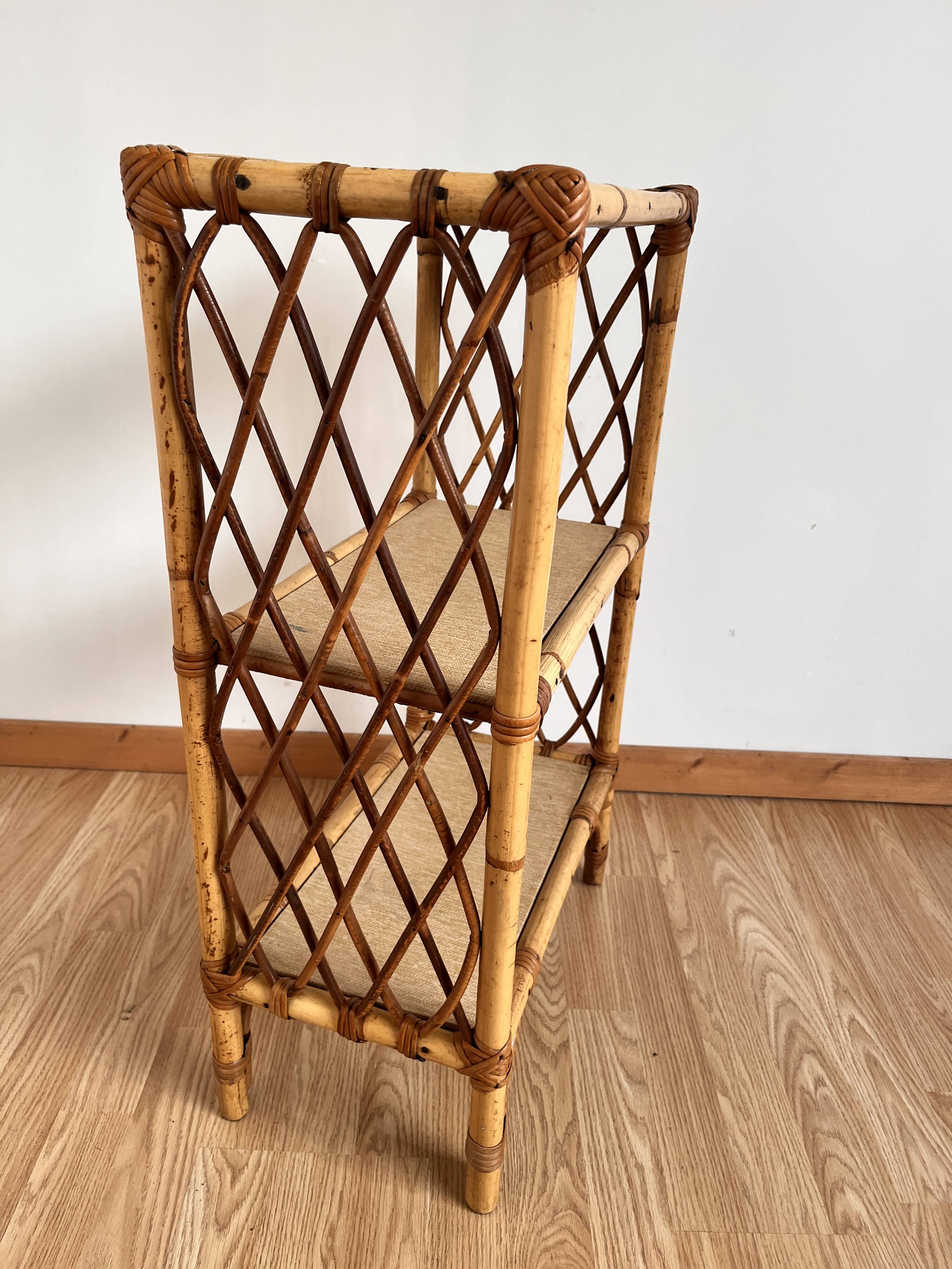 étagère biblothèque rotin