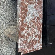 Cheminée régence en marbre gris des Ardennes, XVIIIème siècle