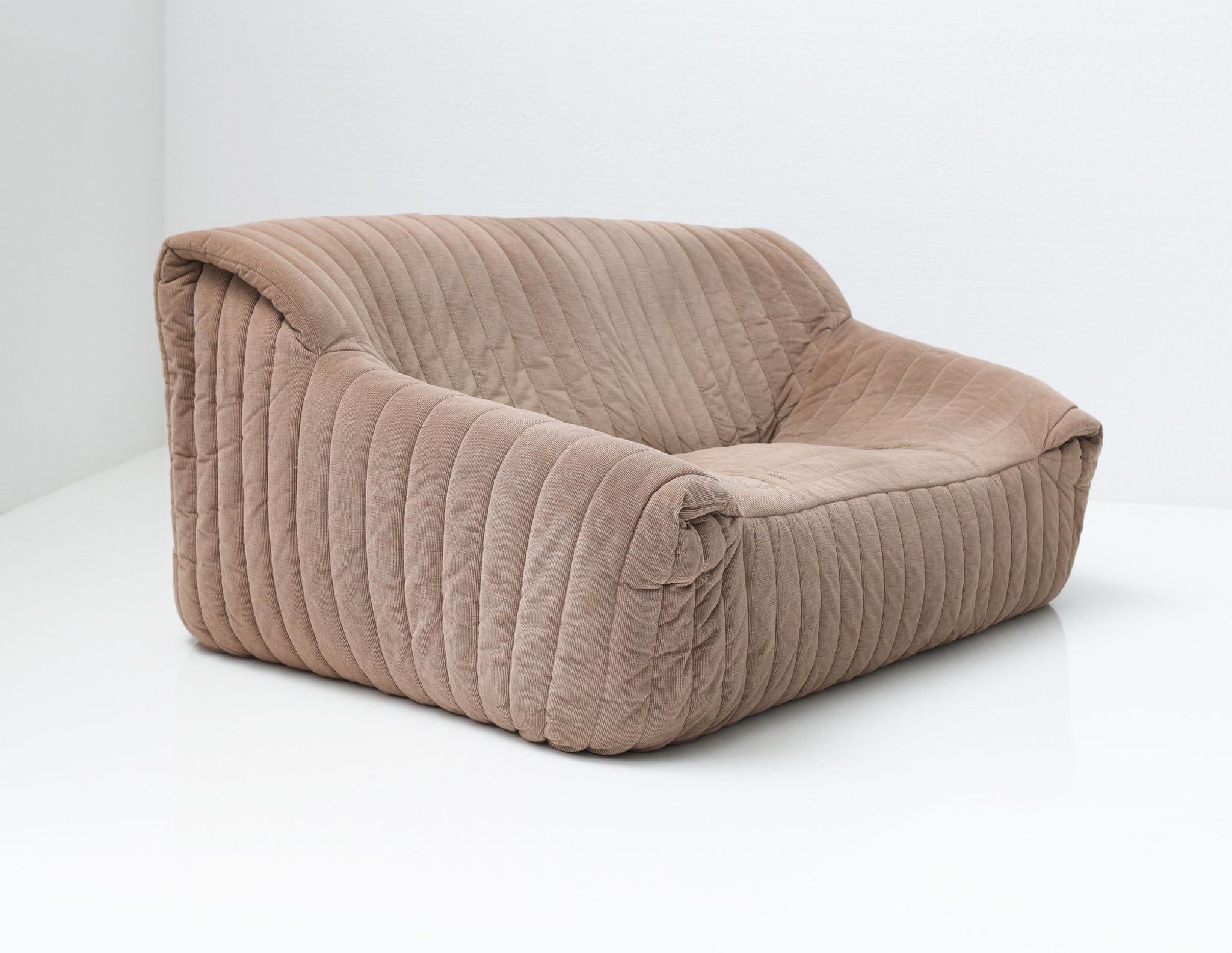 Sandra sofa by Annie Hieronimus for Cinna France