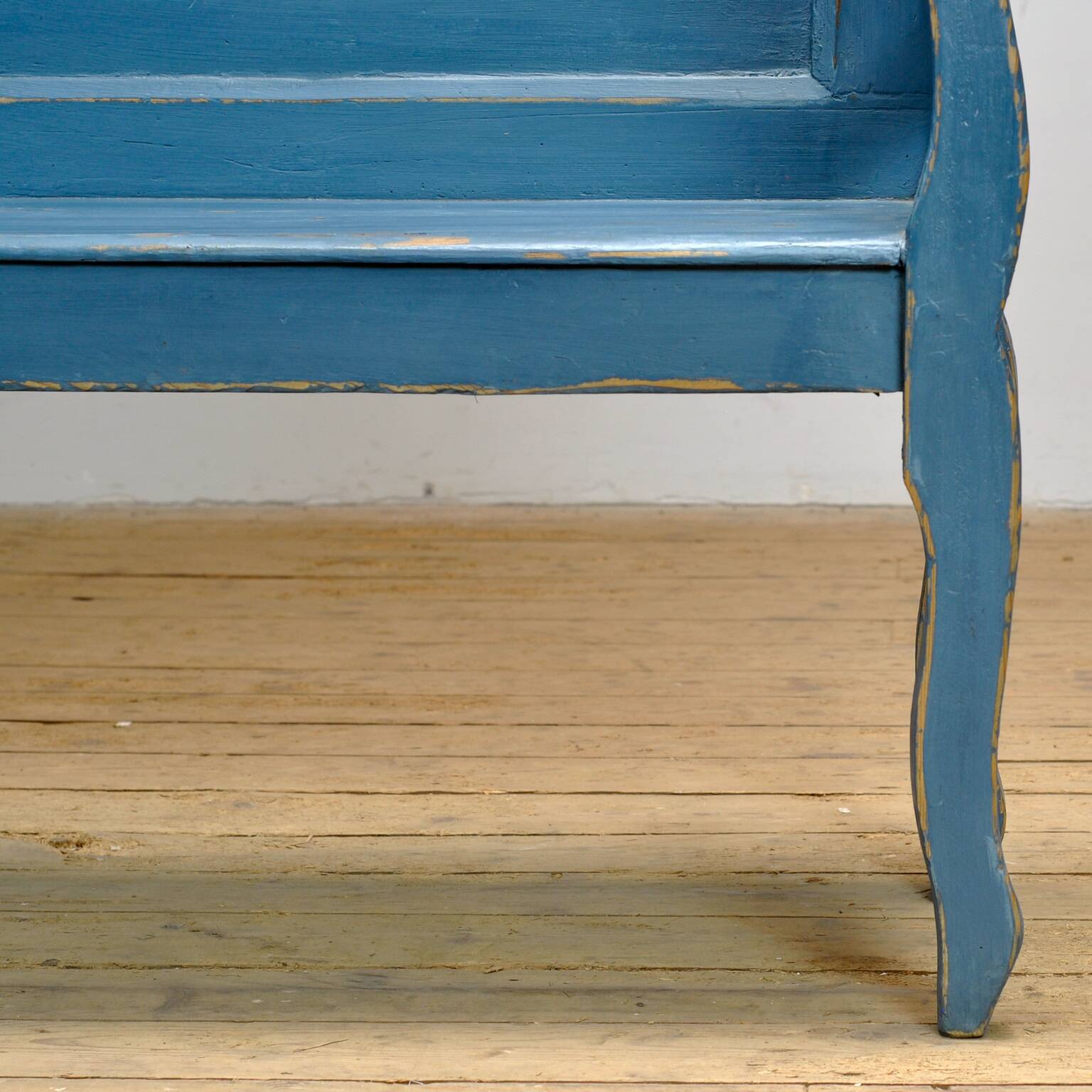 Antique pine bench, 1920s