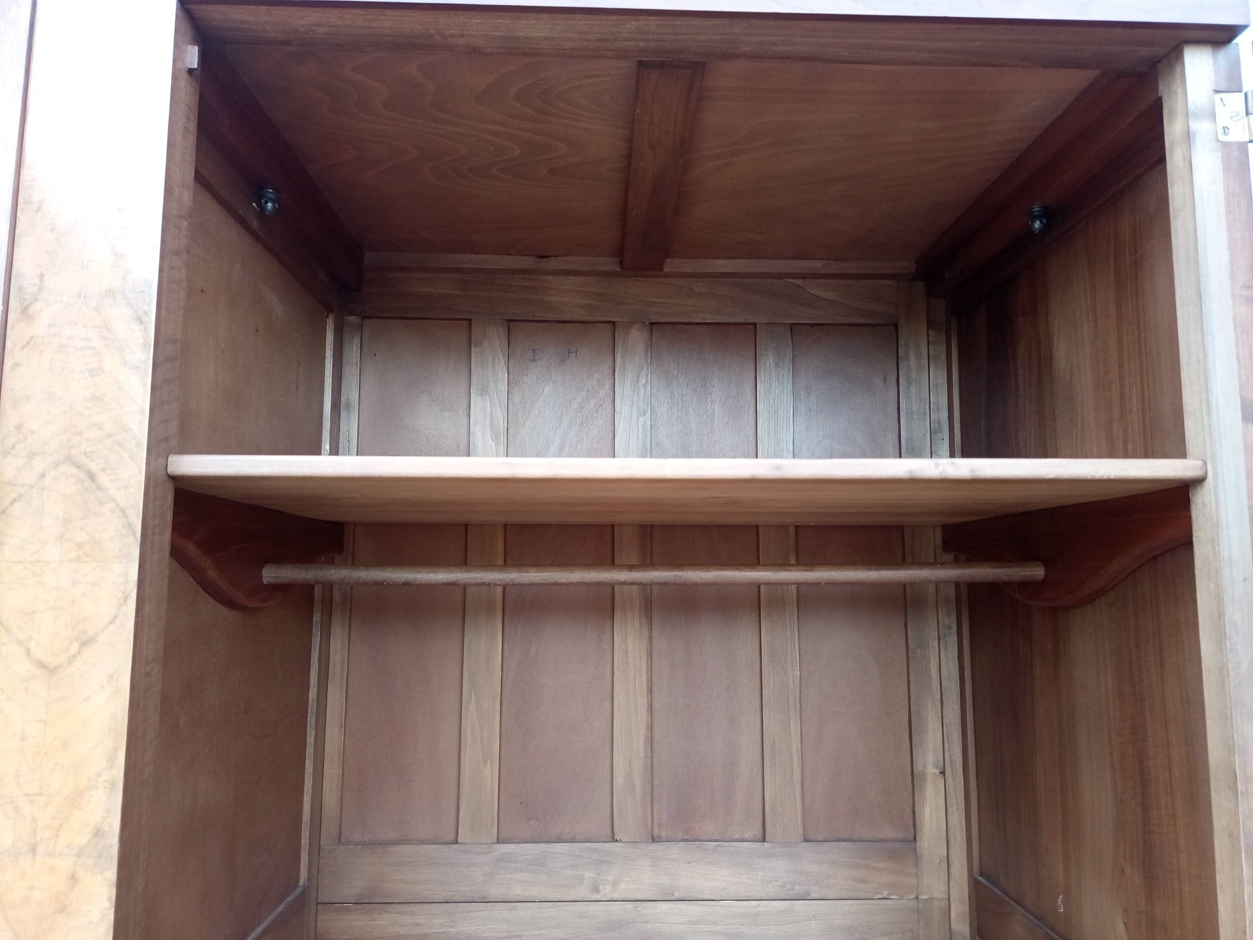 Art Deco Wardrobe in Walnut and Burl Walnut