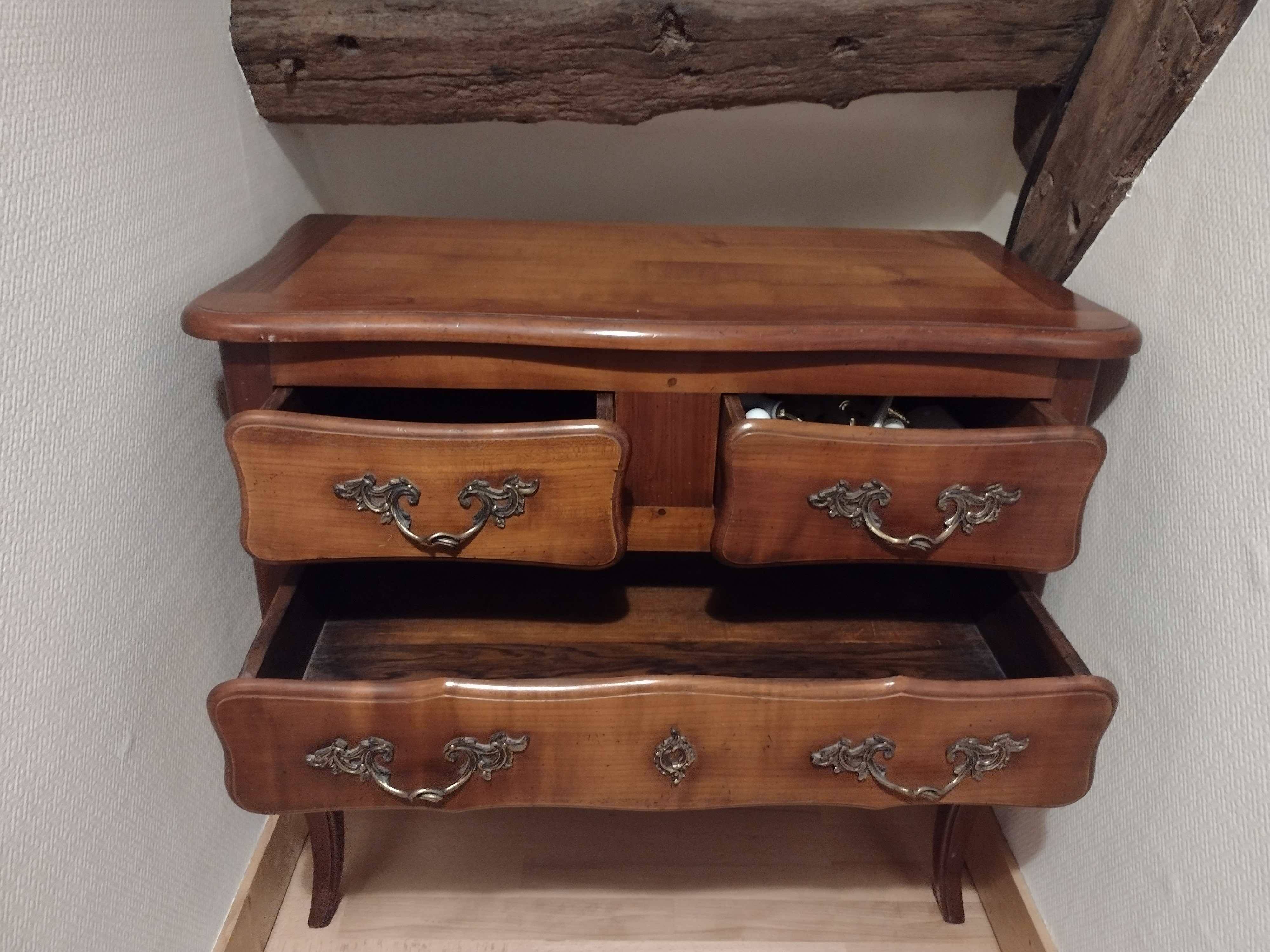 Commode 3 tiroirs de Jean Laïck