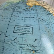 Vintage 1960s Girard Barrère glass globe - 36 cm