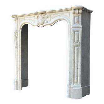 Louis XV style fireplace in Carrara marble circa 1880