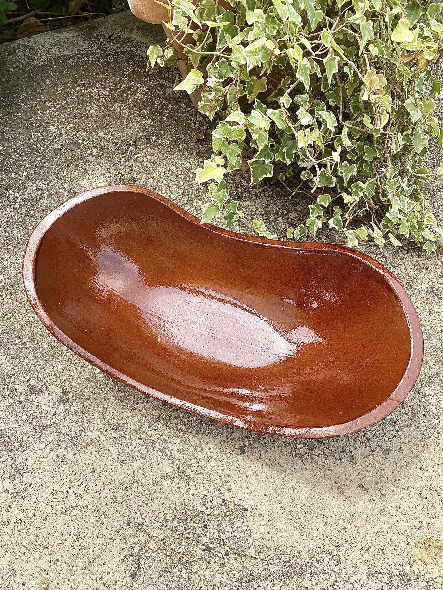 Grande coupelle artisanale en terre cuite vernissée