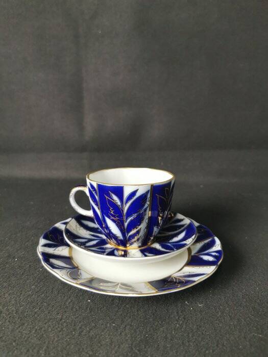 Ensemble café(3) s. yakovleva en cobalt, russie impériale lomonosov