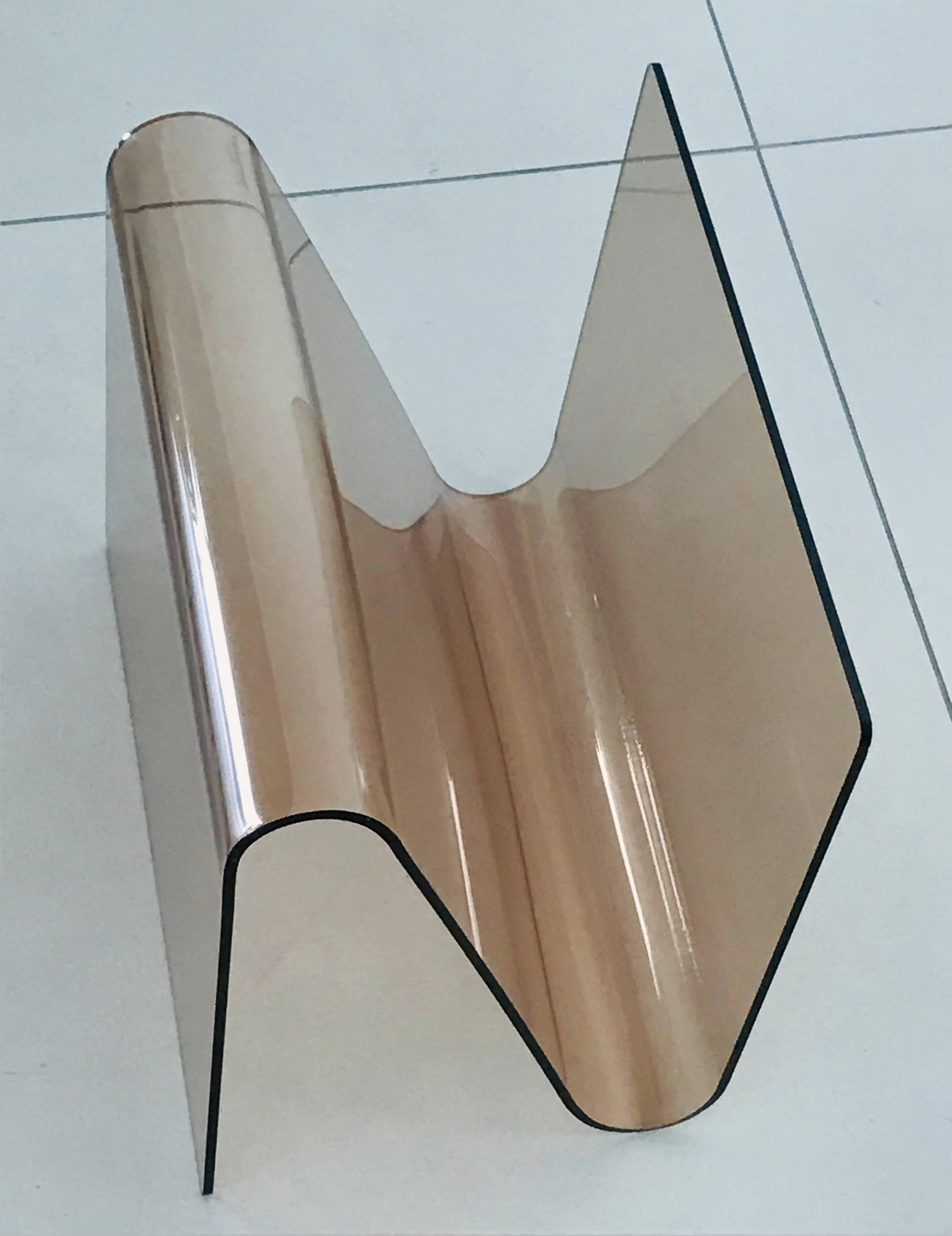 S-shaped magazine rack in altuglas by Michel Dumas, France, 1970s