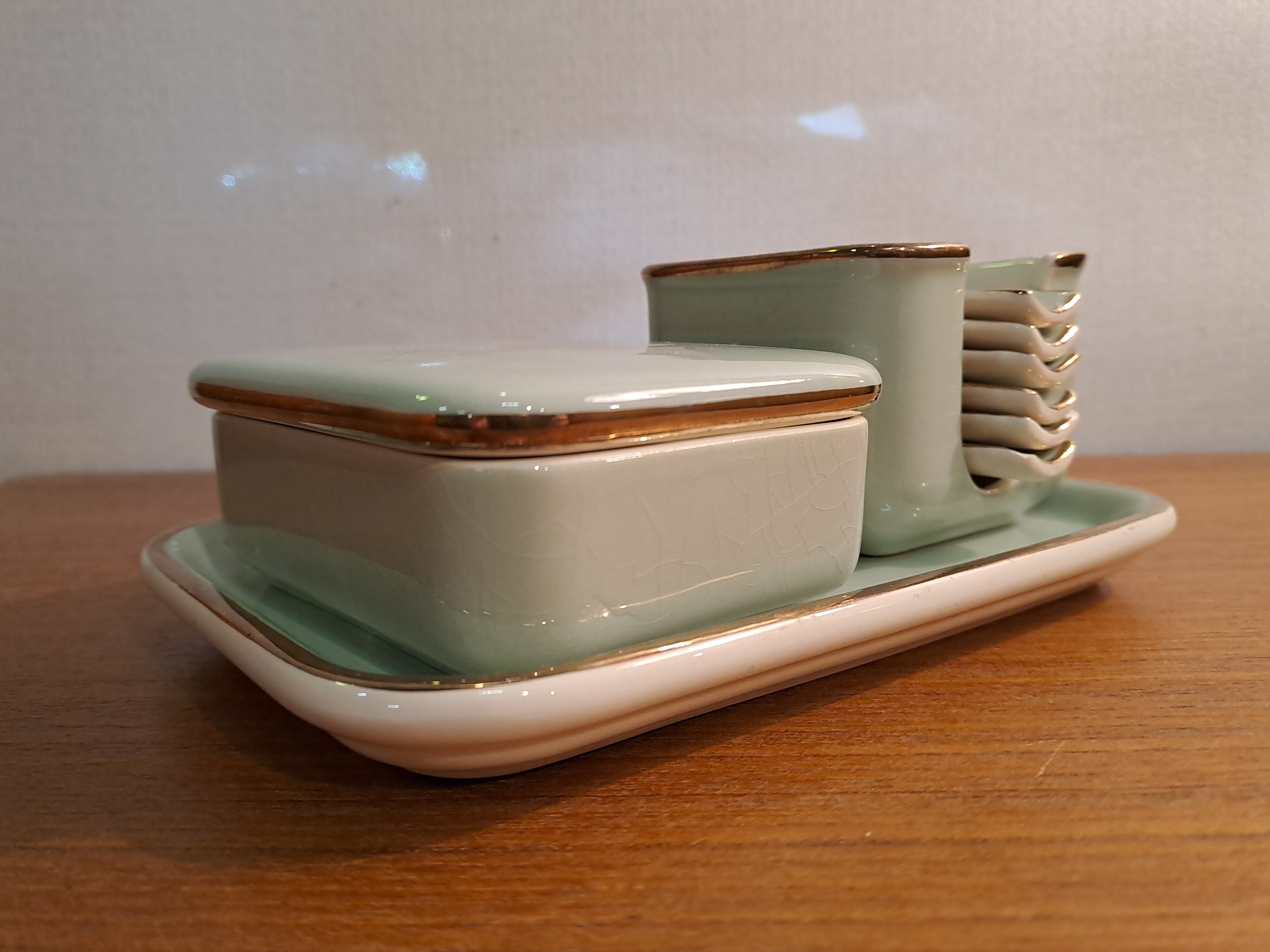 Villeroy and Boch butter dish, Art Deco style 1940s