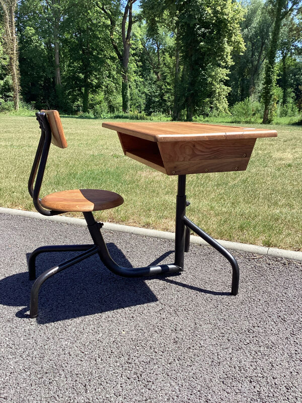 Bureau d’écolier - pupitre métal tubulaire et bois DLG Prouvé