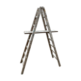 Stepladder painter's shelf