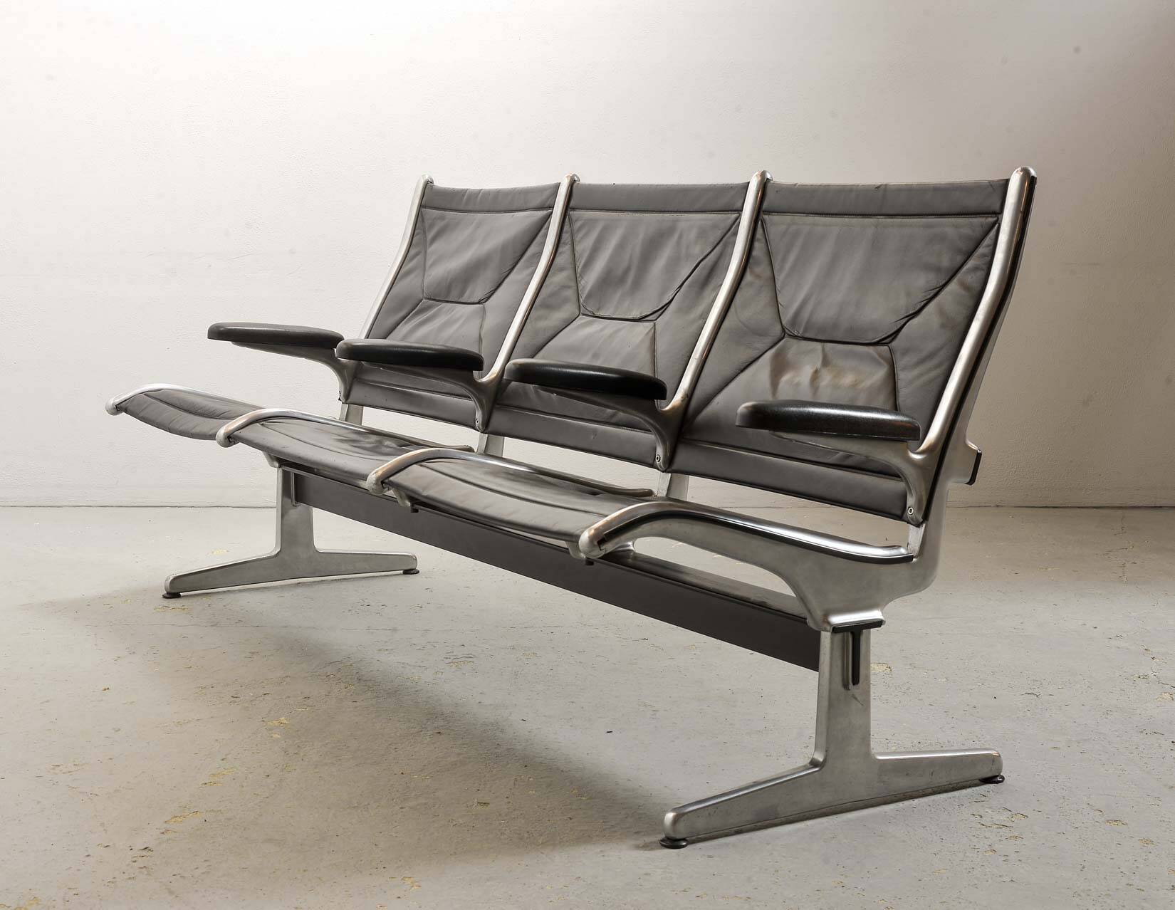 Charles Eames Black Leather 3-Seat Tandem Sling Airport Bench Herman Miller