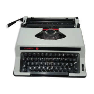 Machine à écrire Olympia Spécial