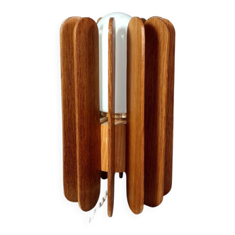 Scandinavian style wooden table lamp, 31x19 cm C564