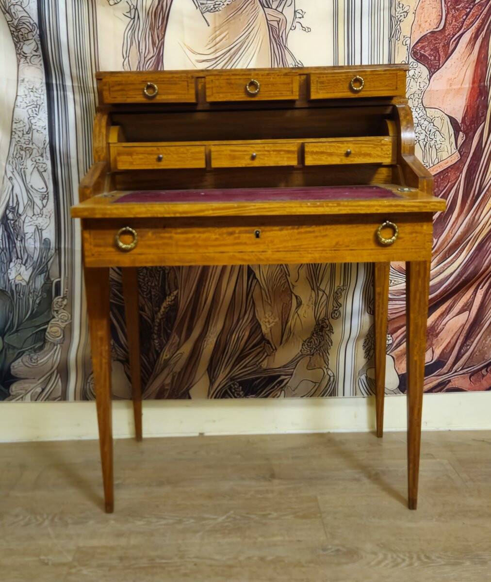 Cylinder desk / Drop-leaf desk – marquetry – Louis XVI style - 20th century