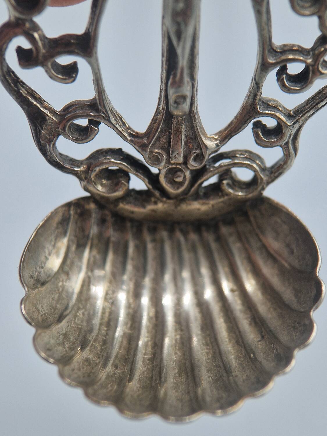 Cuillère coquille en argent 800 religieuse Italie Padoue années 1950