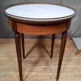 Side table called “bouillotte”