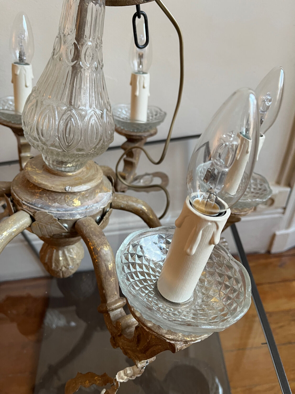 Lustre with patina, pendants and candle holders