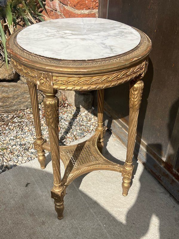 Guéridon ancien de style Louis XVI