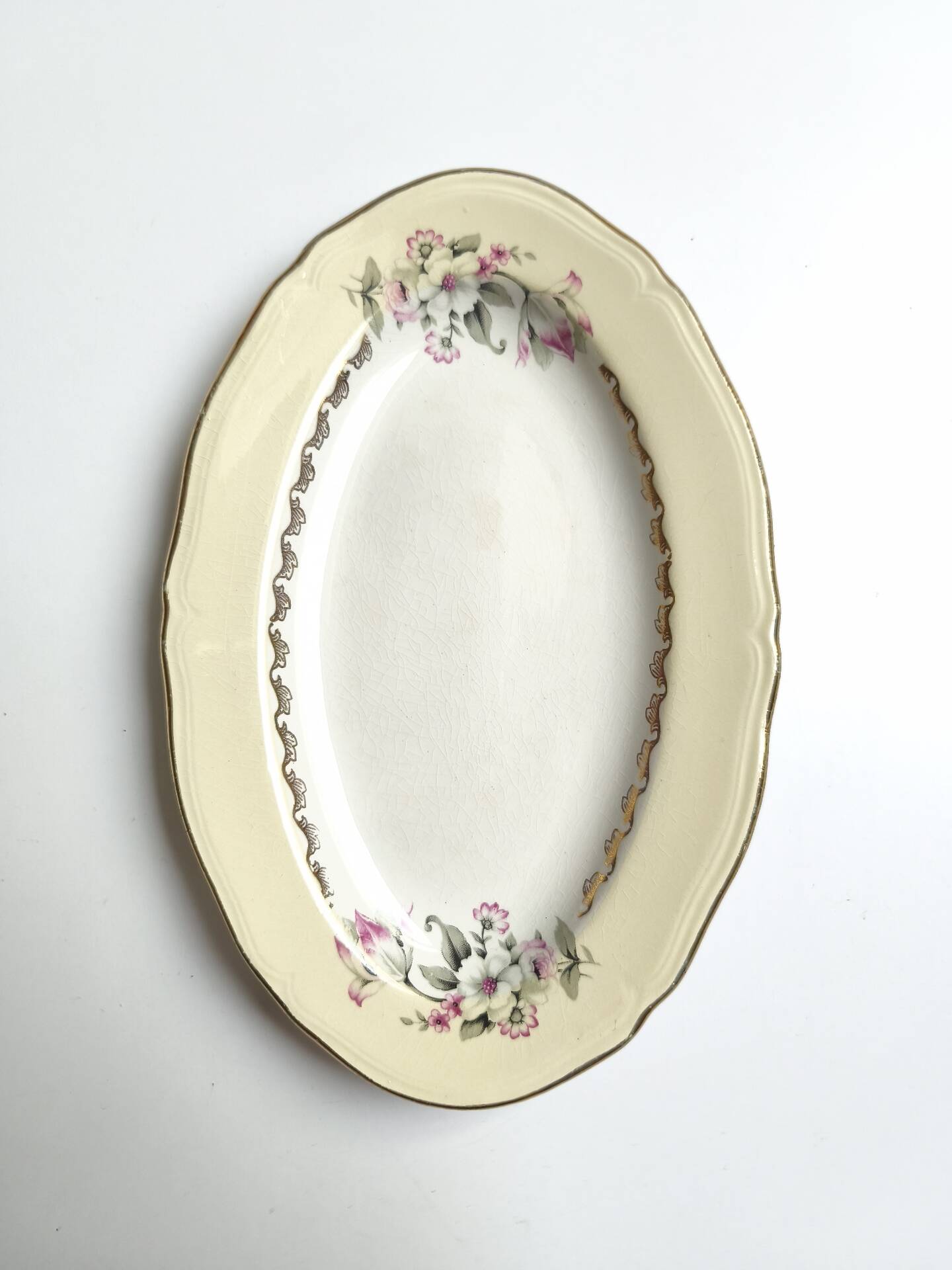 Ravier vintage L'Amandinoise model Paola white cream flowers