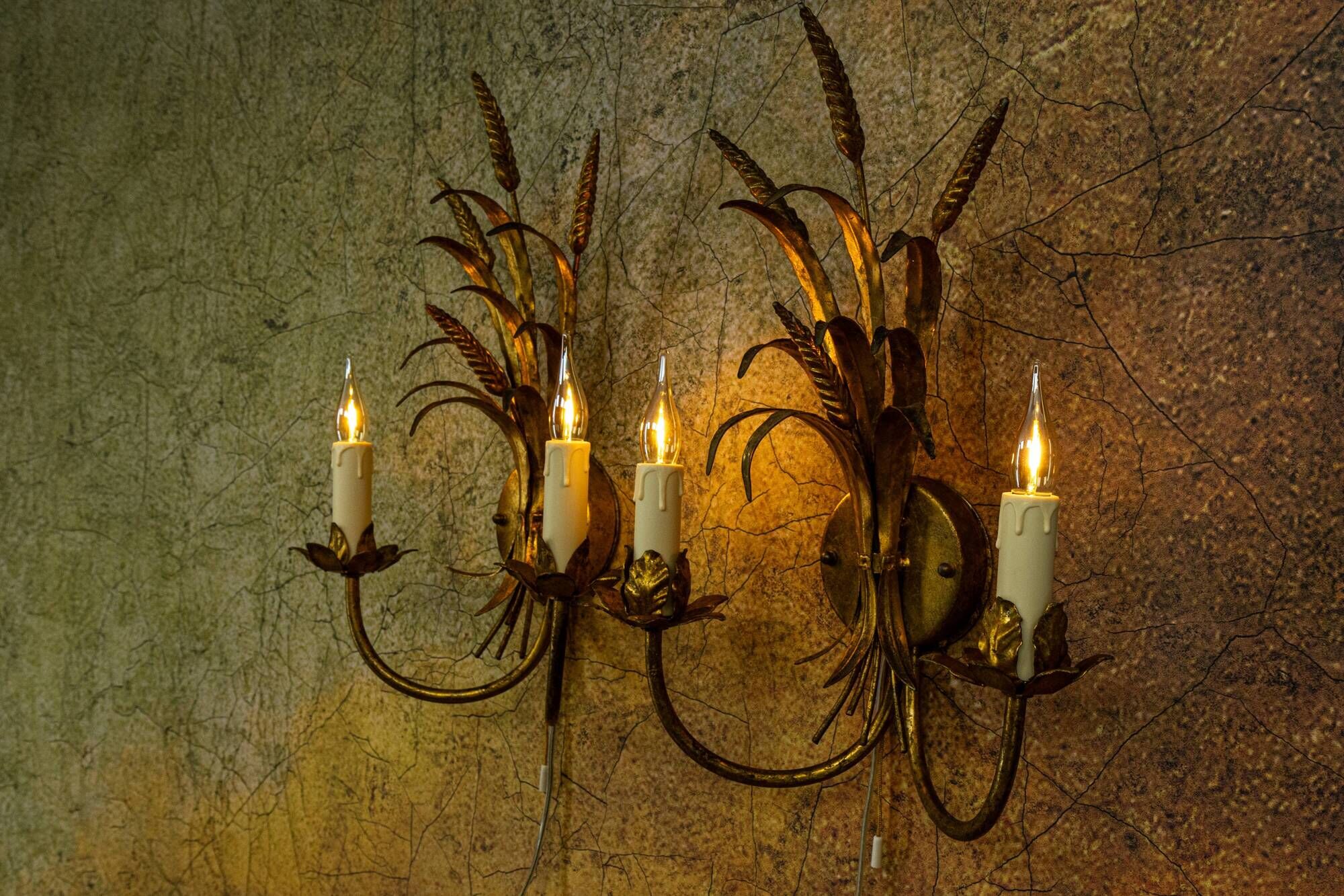 Pair of Hollywood Regency Style Gilt Metal Double-Arm Wheat Sconces, 1970s