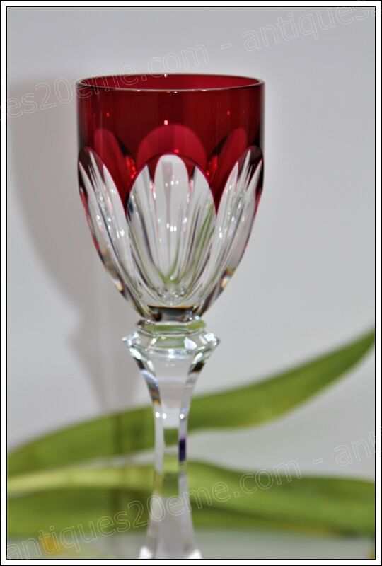 Wine glass of the Rhine (Roemer) Saint Louis Crystal model Chambord