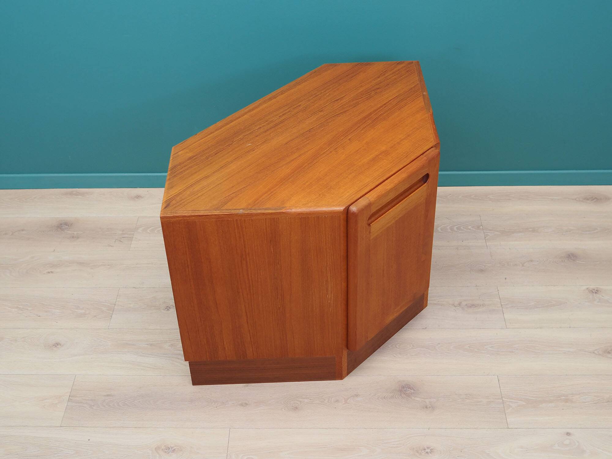 Teak cabinet, Danish design, 1970s, production: Denmark
