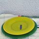 18 assiettes Memphis