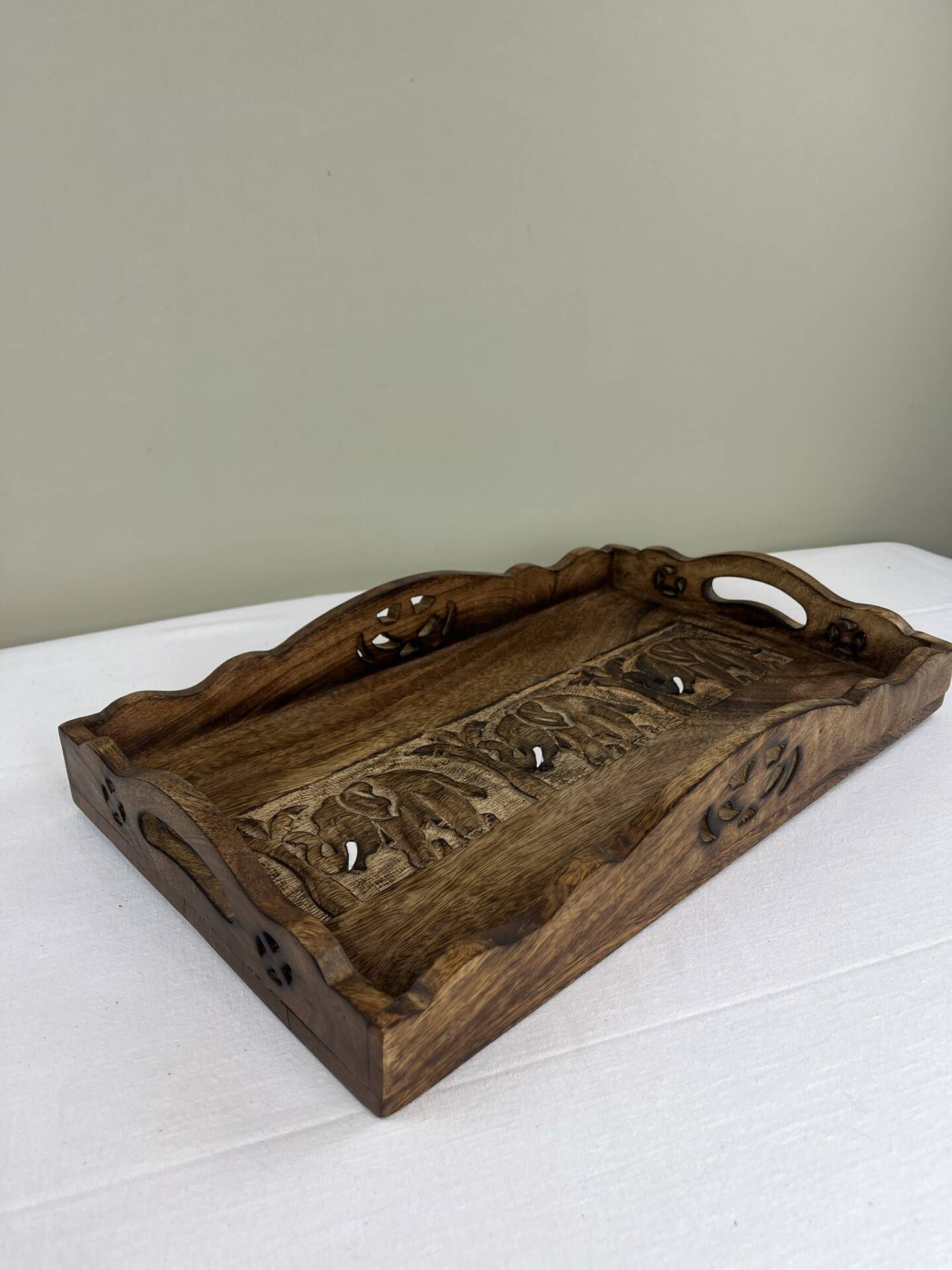 Vintage decorative wooden plateau – elephant frieze