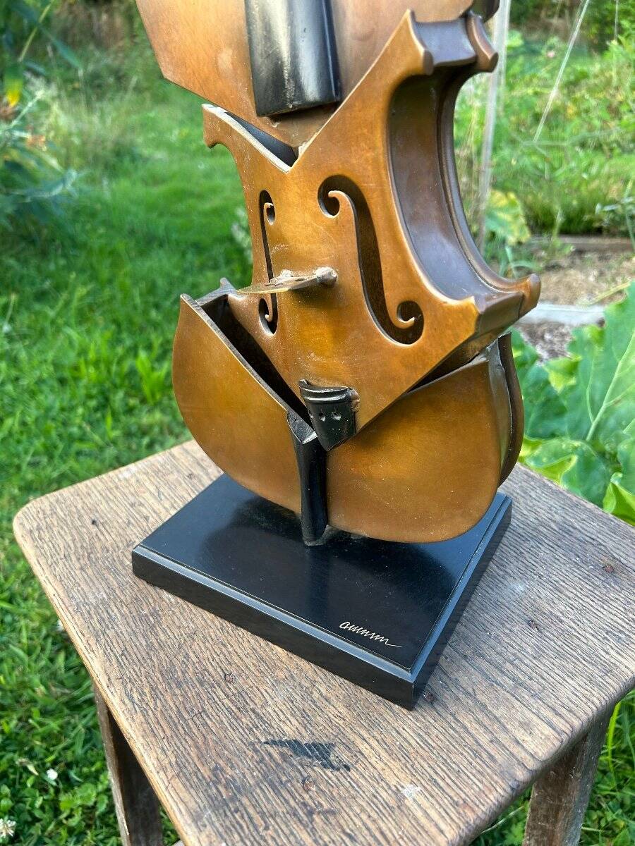 Arman violon coupé II hommage à Picasso