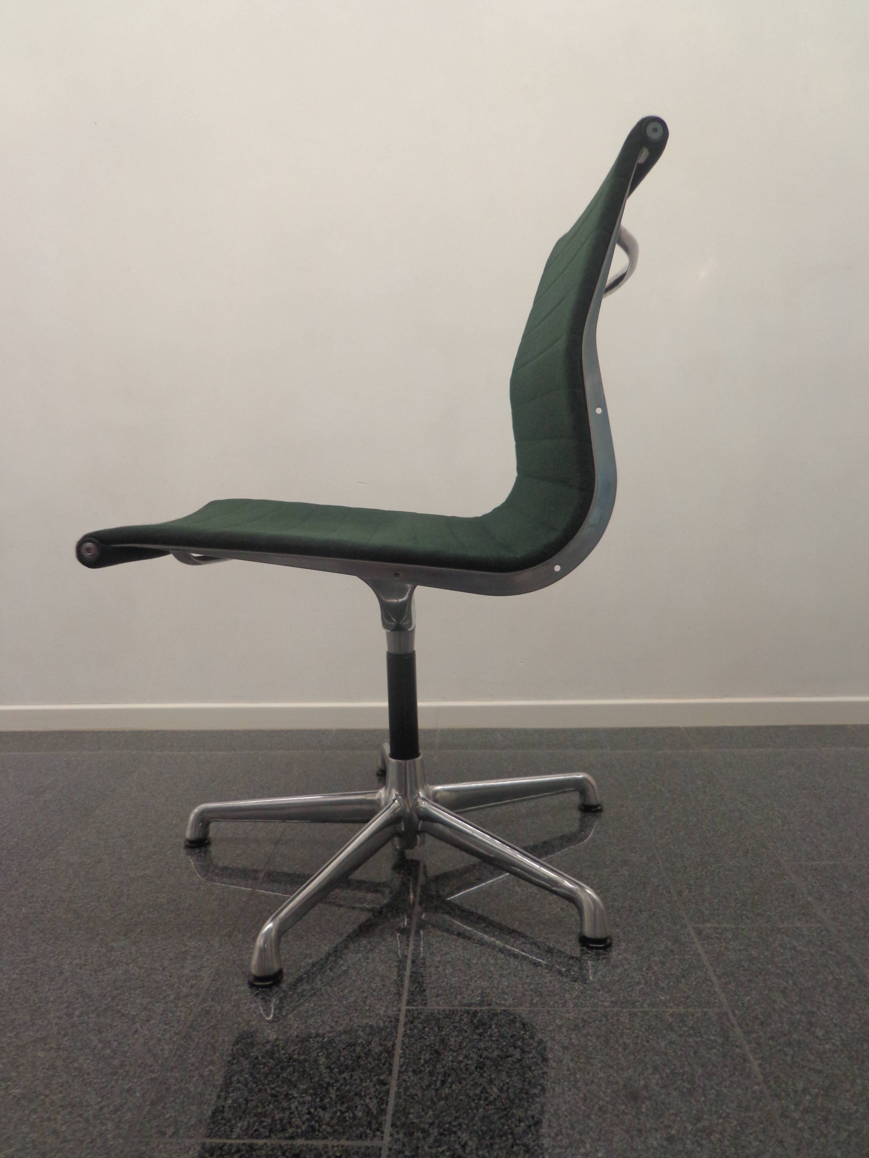 EA101 office chair by Charles & Ray Eames for ICF, 1970