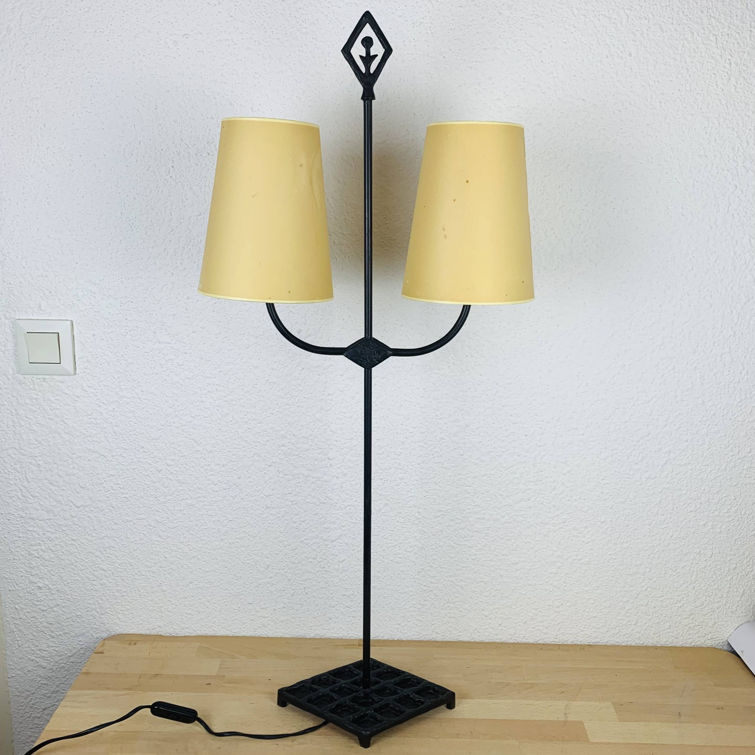 Brutalist lamp from Objet Insolite in metal, vintage