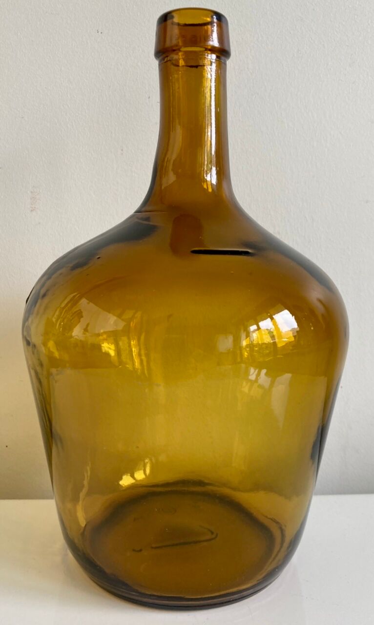 Lady-jeanne amber jeroboam