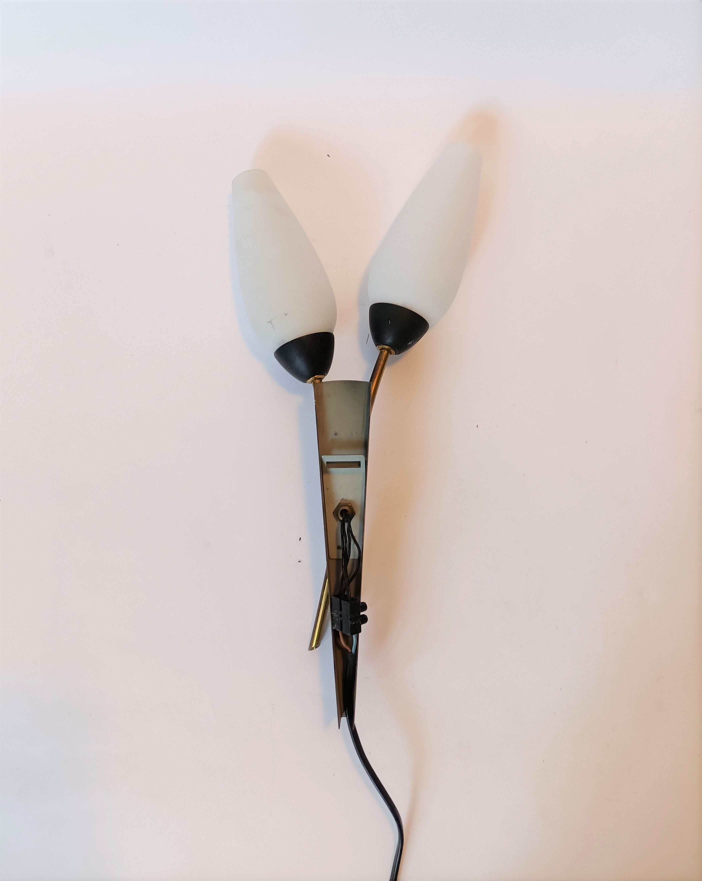 Wall lamp 1960 brass and black metal.