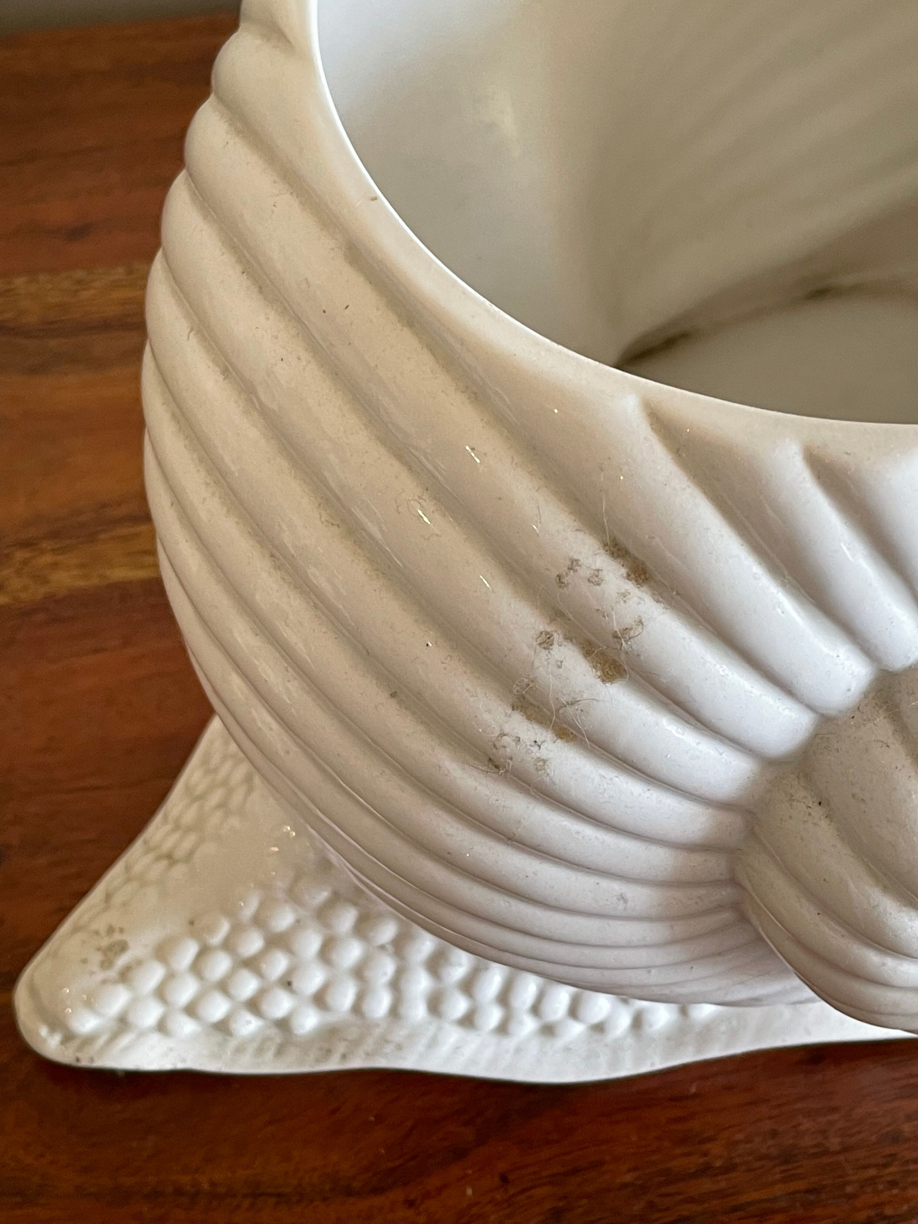 Ceramic snail pot cover